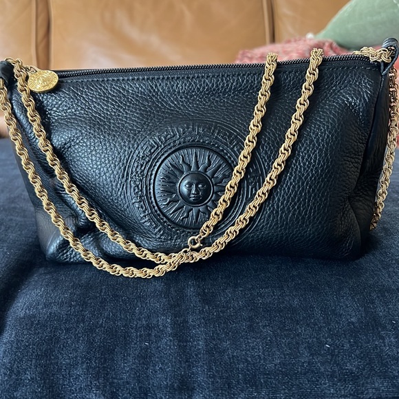 Auth Gianni Versace black leather crossbody/shoulder - Picture 5 of 10